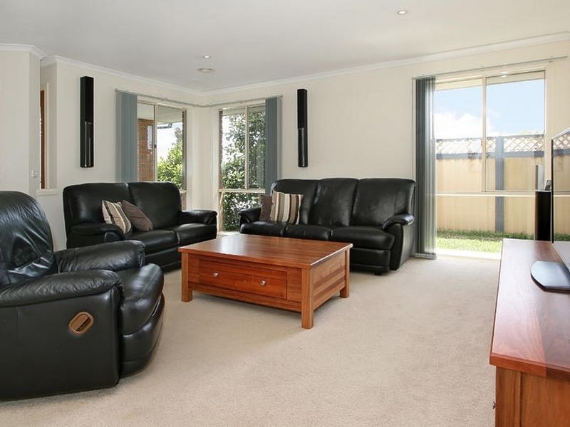 1 Tara Close, Rowville VIC 3178