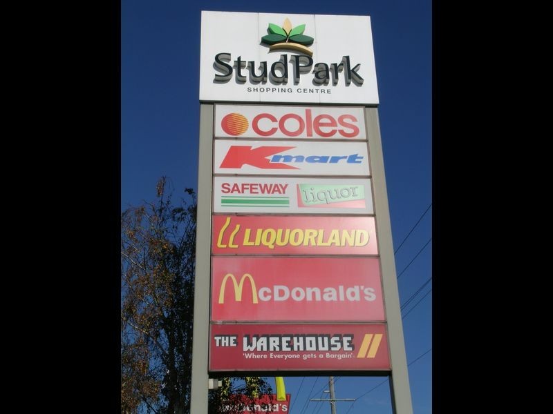 37 Stamford Crescent, Rowville VIC 3178