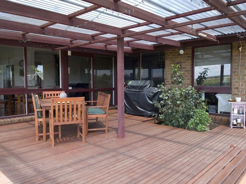 66 Lakeview Avenue, Rowville VIC 3178