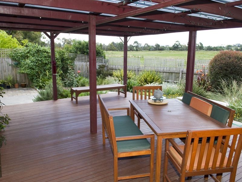 66 Lakeview Avenue, Rowville VIC 3178