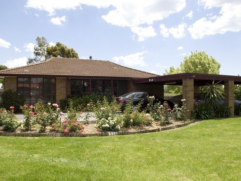 66 Lakeview Avenue, Rowville VIC 3178