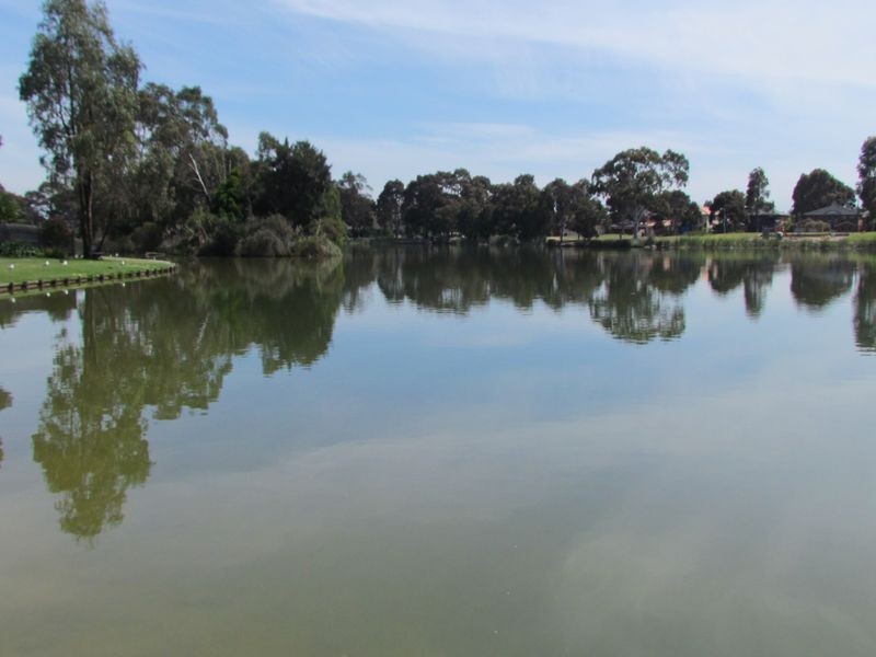 39 Superior Avenue, Rowville VIC 3178