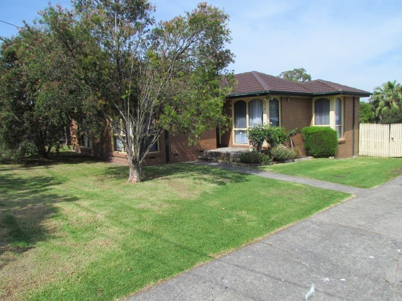 30 Stamford Crescent, Rowville VIC 3178