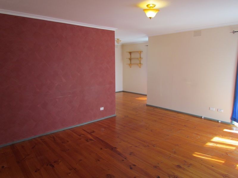 30 Stamford Crescent, Rowville VIC 3178