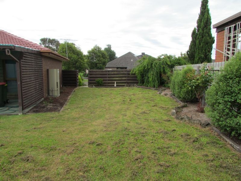 11 Gill Court, Rowville VIC 3178