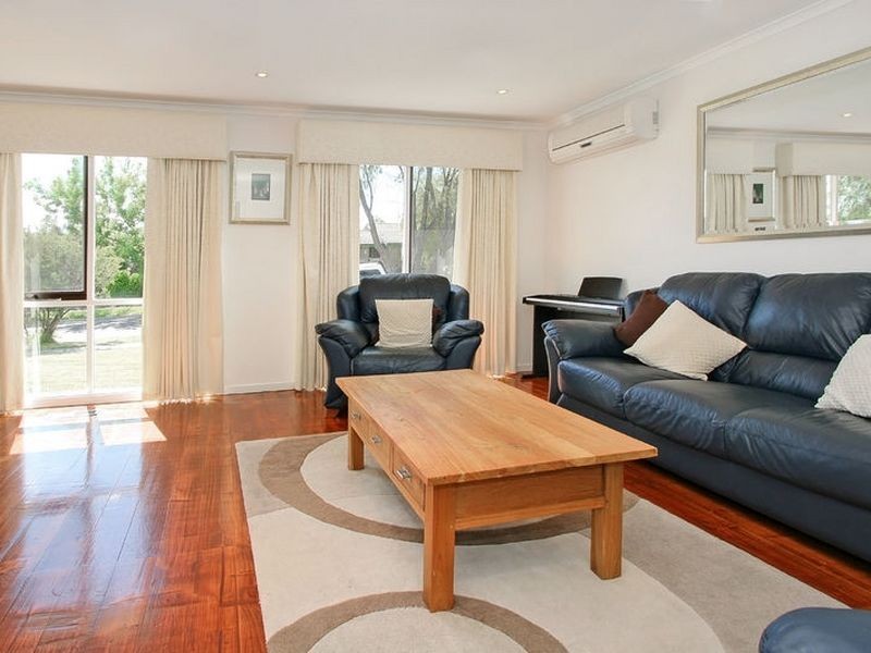 34 Cardinia Way, Rowville VIC 3178