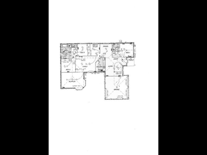 2 Pinehill Drive, Rowville VIC 3178