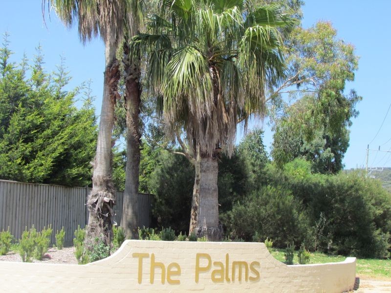 2 Pinehill Drive, Rowville VIC 3178