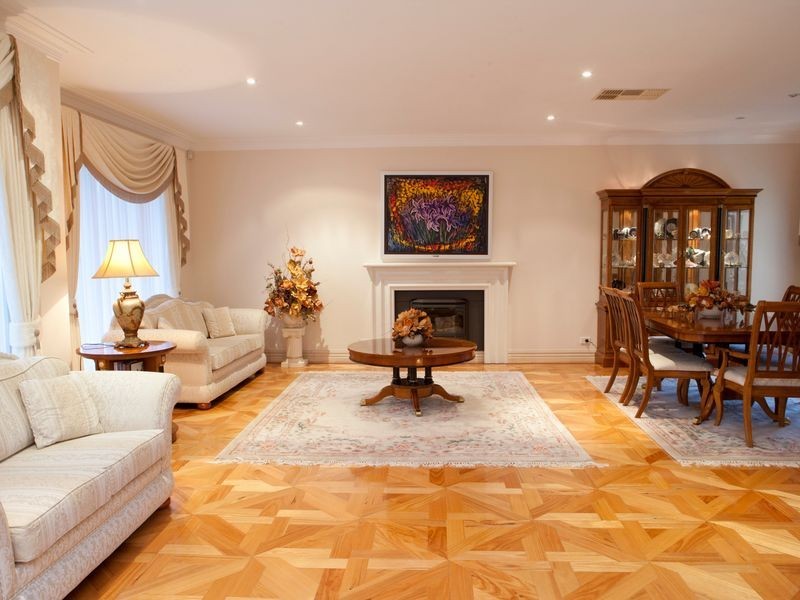 5 Hill Edge Court, Ferntree Gully VIC 3156