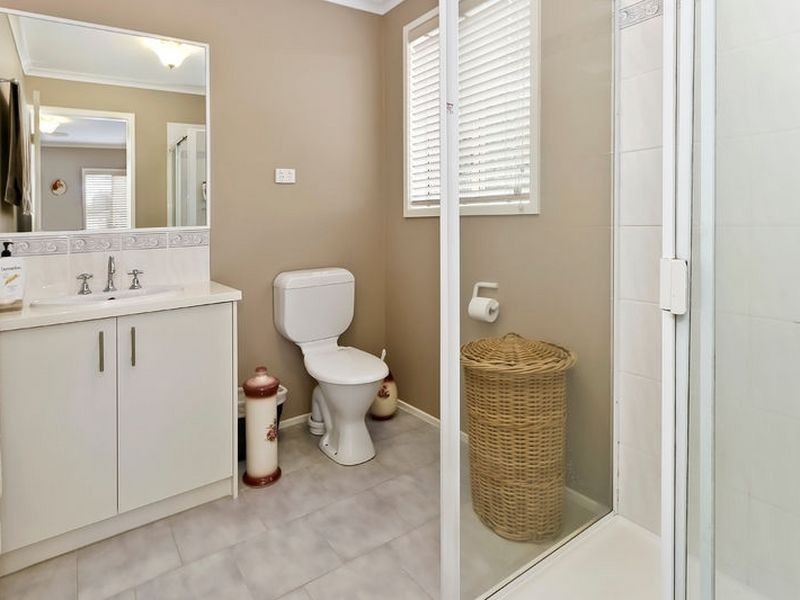 11 Ravenscourt Close, Rowville VIC 3178