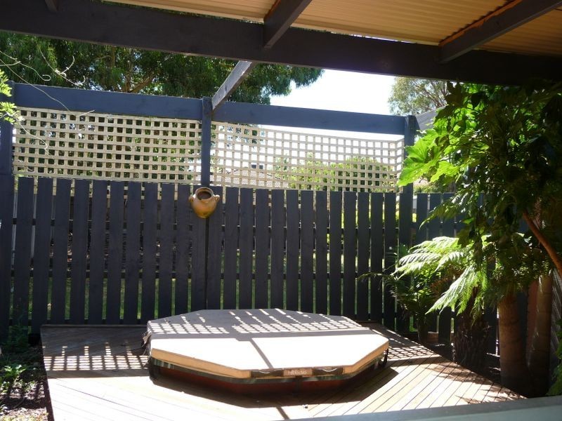 11 Tetoora Close, Rowville VIC 3178