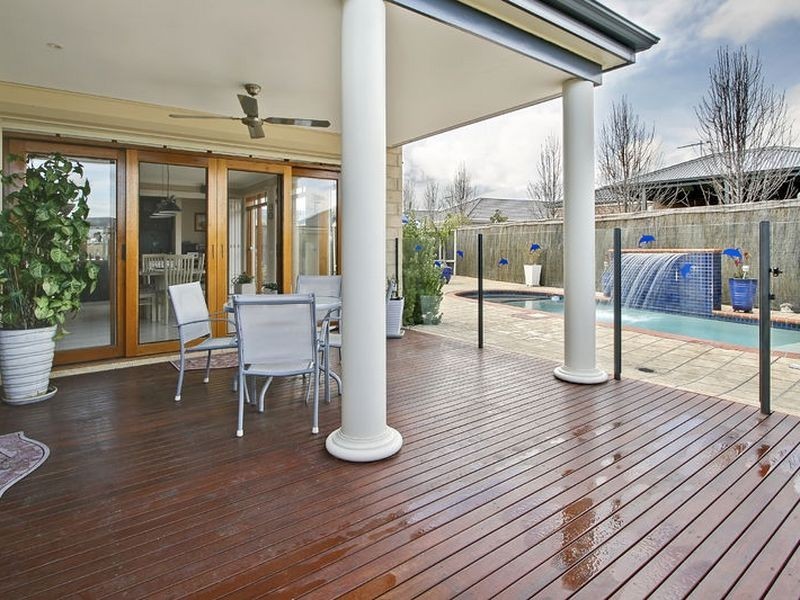 23 Banyalla Place, Rowville VIC 3178