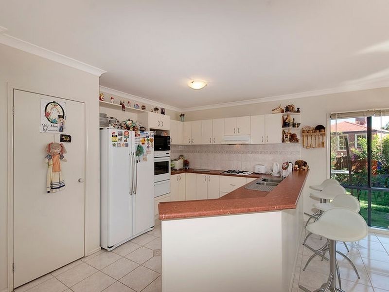 4 Rutherglen Court, Rowville VIC 3178