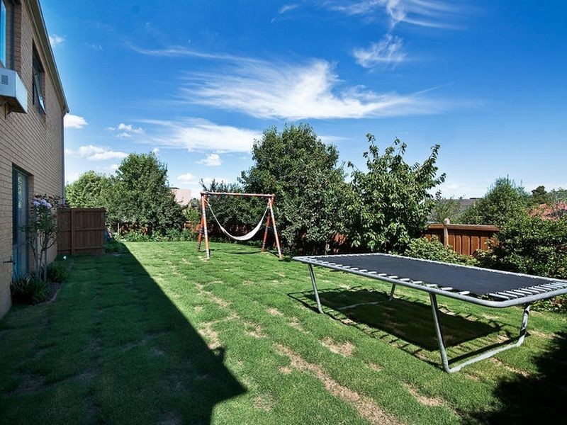 4 Rutherglen Court, Rowville VIC 3178