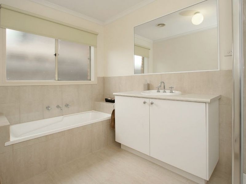 24 Suzana Place, Rowville VIC 3178