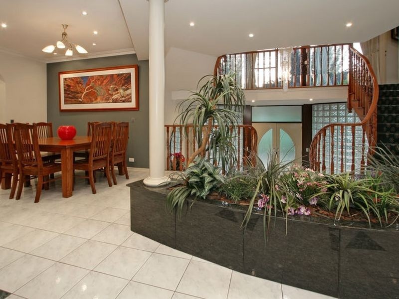 11 Forrest Hill Grove, Ferntree Gully VIC 3156