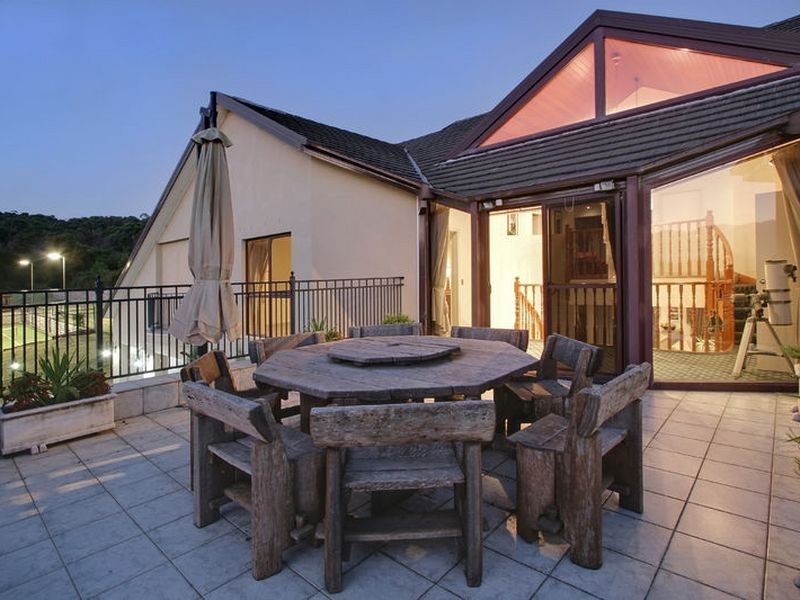 11 Forrest Hill Grove, Ferntree Gully VIC 3156