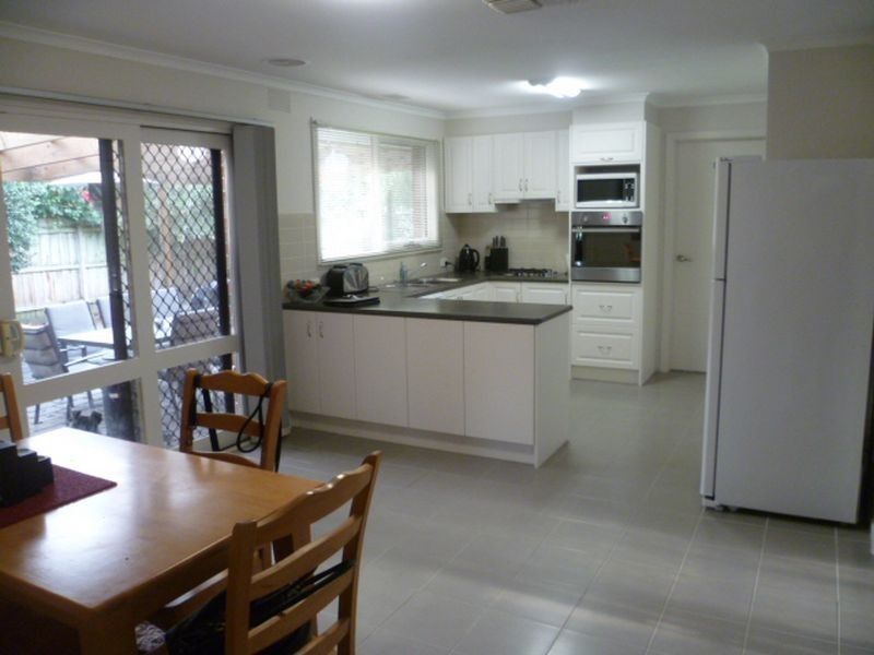 4 Balmoral Court, Rowville VIC 3178