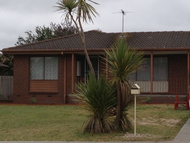 6 Muirkirk Close, Endeavour Hills VIC 3802