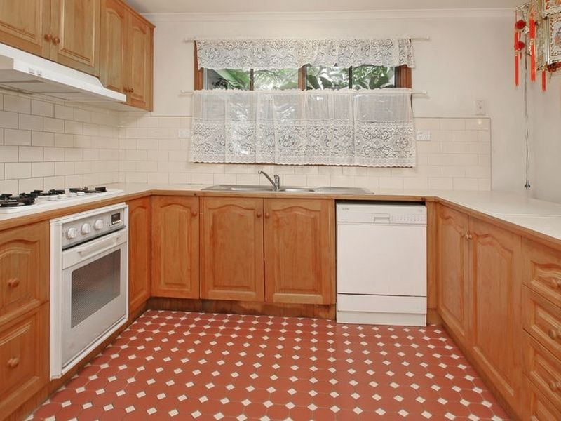 375 Dandelion Drive, Rowville VIC 3178
