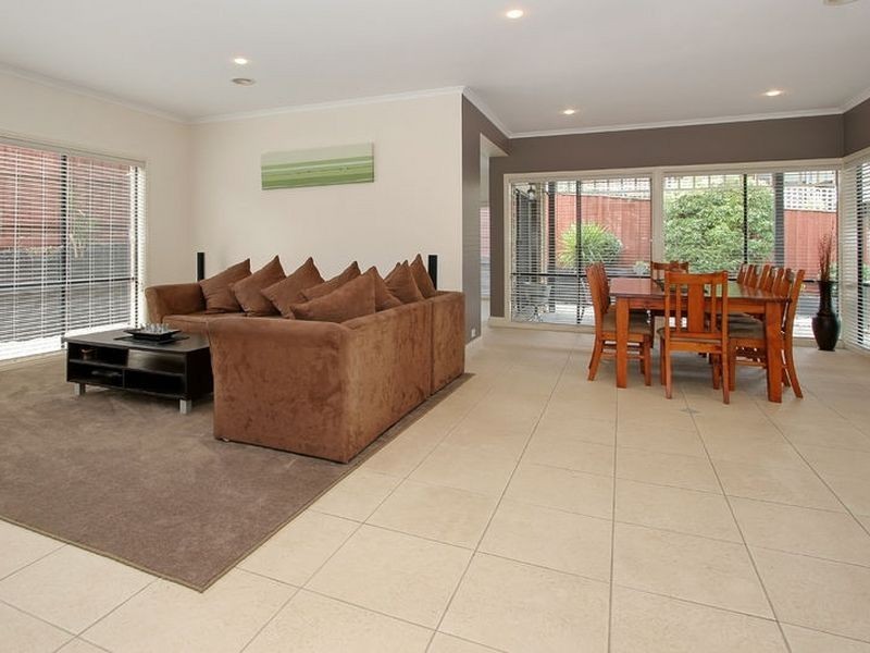 1 Danbec Court, Lysterfield VIC 3156