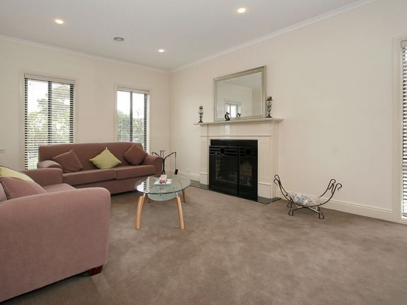 1 Danbec Court, Lysterfield VIC 3156