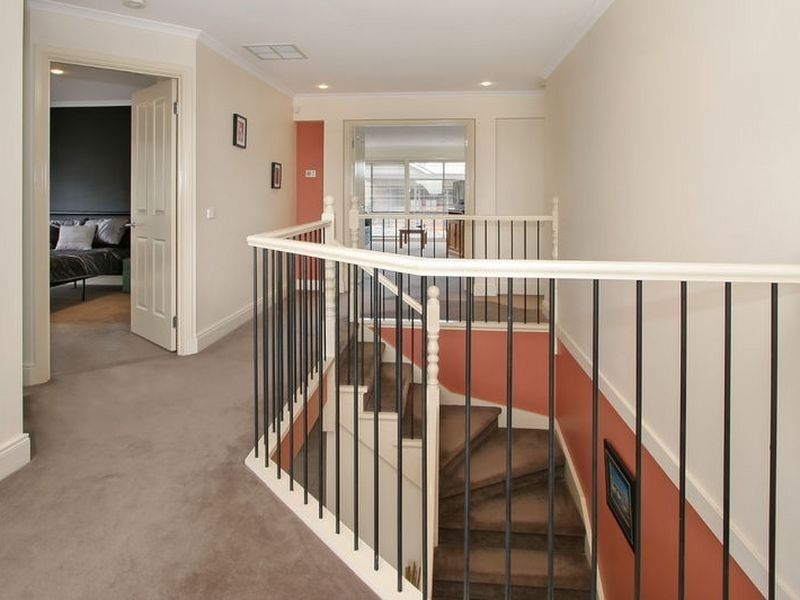 1 Danbec Court, Lysterfield VIC 3156