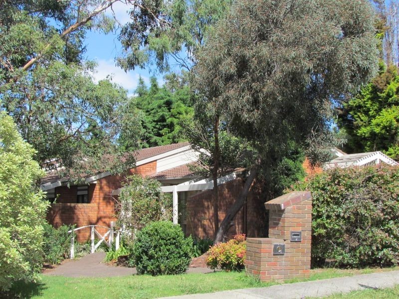 1 Timbertop Drive, Rowville VIC 3178