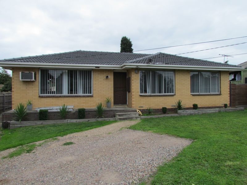 122 Anne Road, Knoxfield VIC 3180