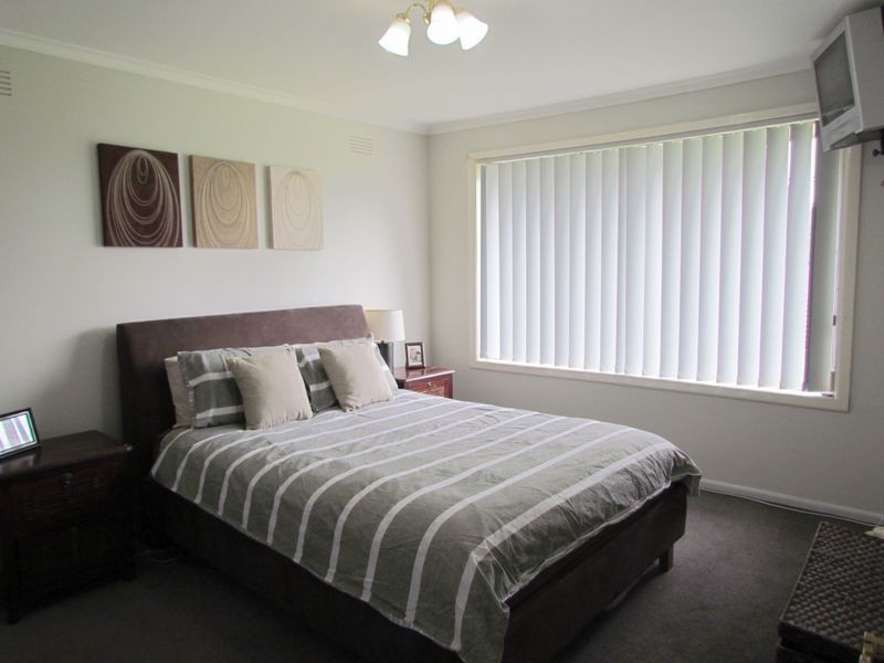 122 Anne Road, Knoxfield VIC 3180