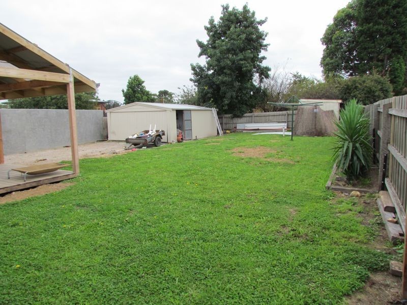 122 Anne Road, Knoxfield VIC 3180