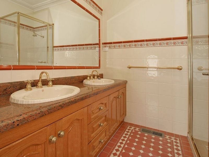 13 Dani Court, Rowville VIC 3178