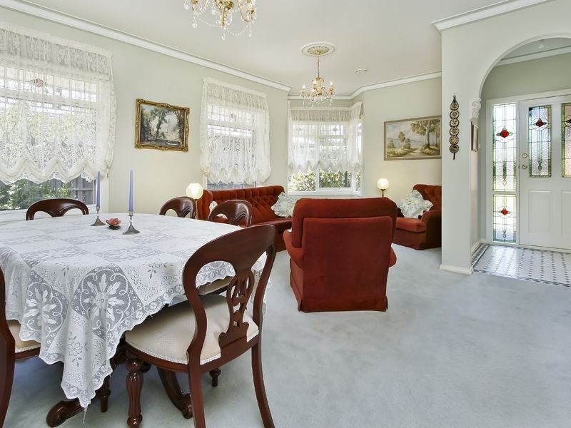 27 Landsborough Avenue, Rowville VIC 3178