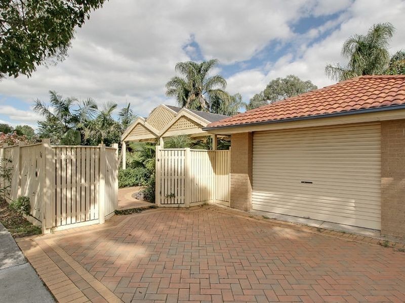 56 Mantung Crescent, Rowville VIC 3178