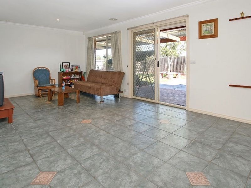 2 Minya Court, Rowville VIC 3178