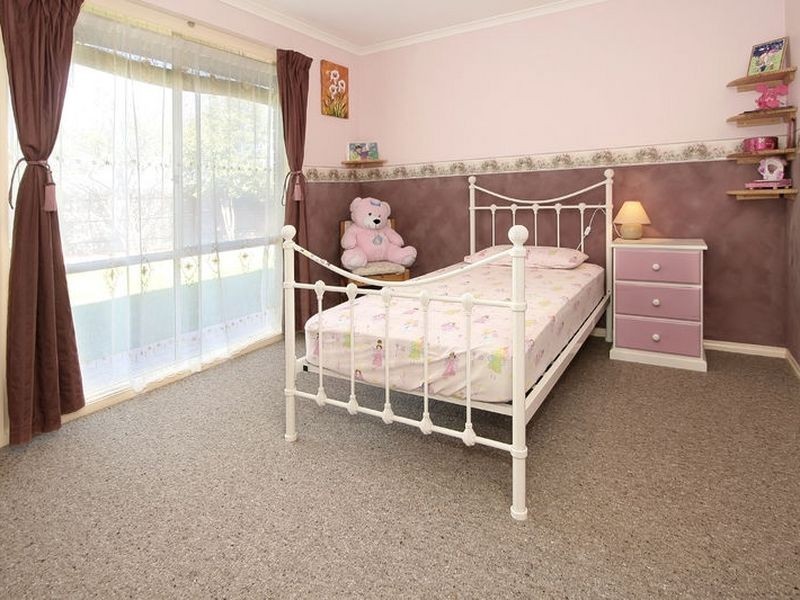 2 Minya Court, Rowville VIC 3178