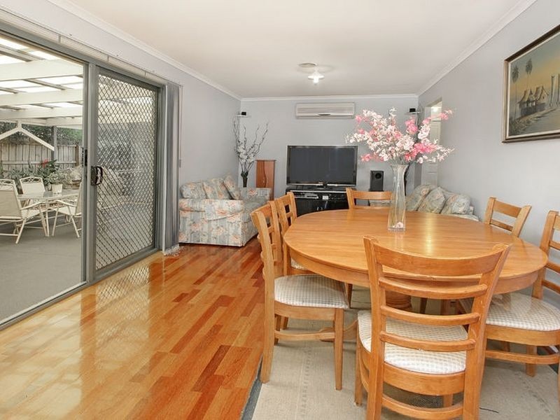 12 Overton Close, Rowville VIC 3178