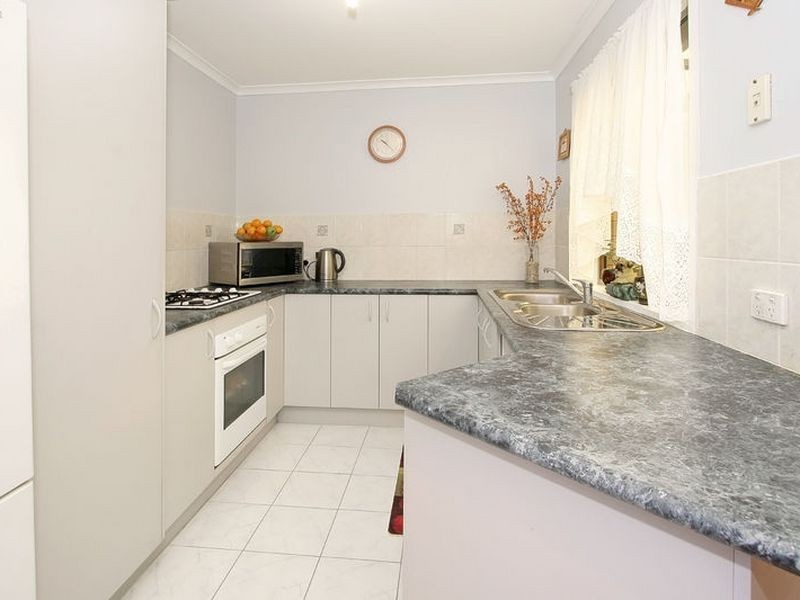 12 Overton Close, Rowville VIC 3178