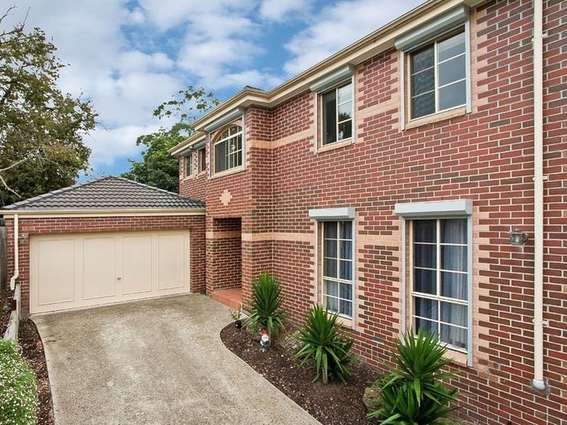2/5 Oaktree Rise, Lysterfield VIC 3156