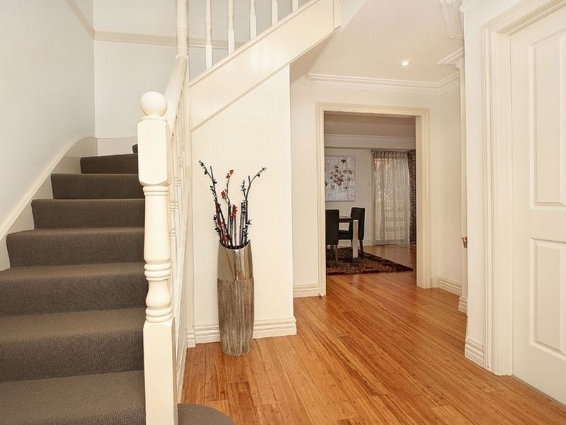 2/5 Oaktree Rise, Lysterfield VIC 3156