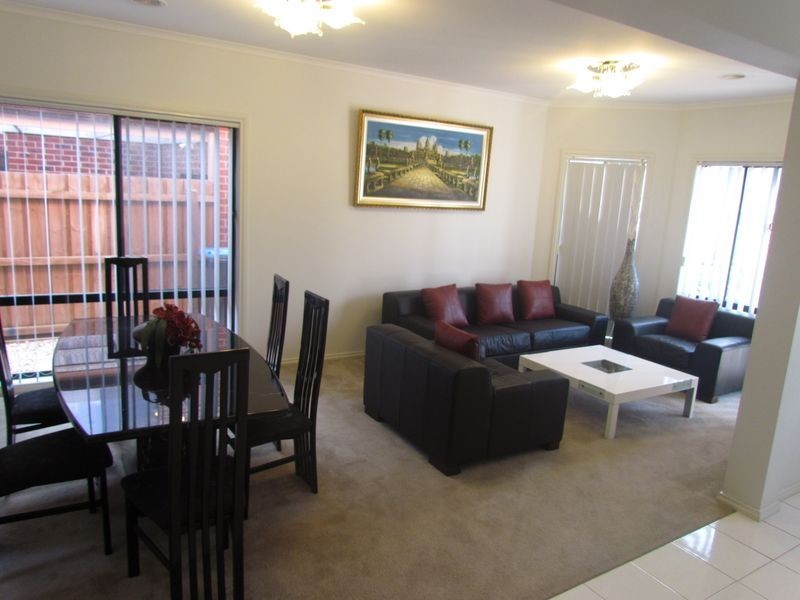 13 Braeburn Parade, Rowville VIC 3178