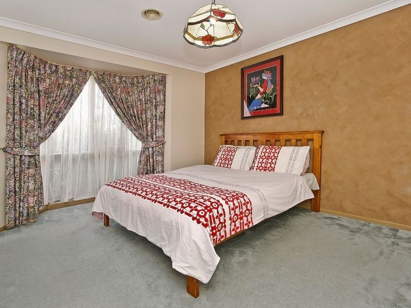 3 Bensam Close, Rowville VIC 3178