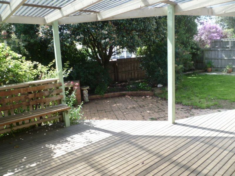 10 Clondara Drive, Rowville VIC 3178