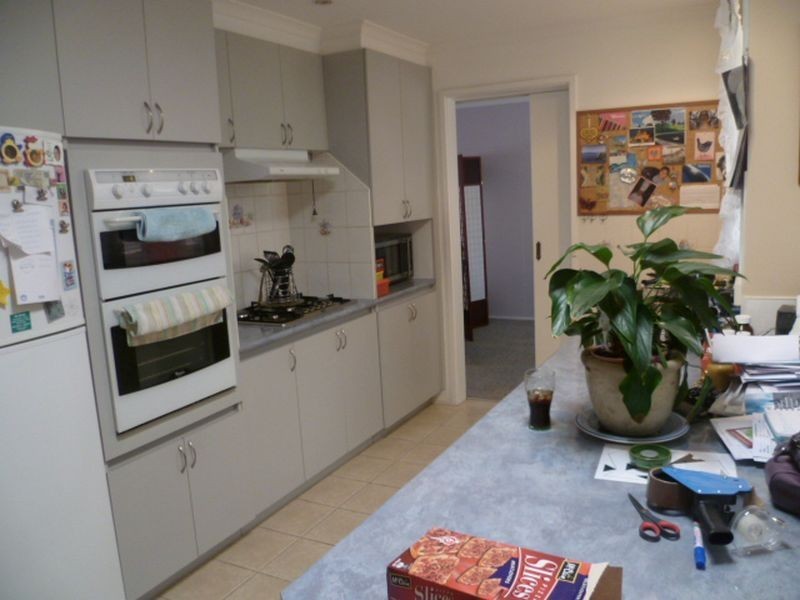 10 Clondara Drive, Rowville VIC 3178
