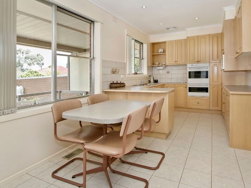 5 Lidgate Avenue, Rowville VIC 3178