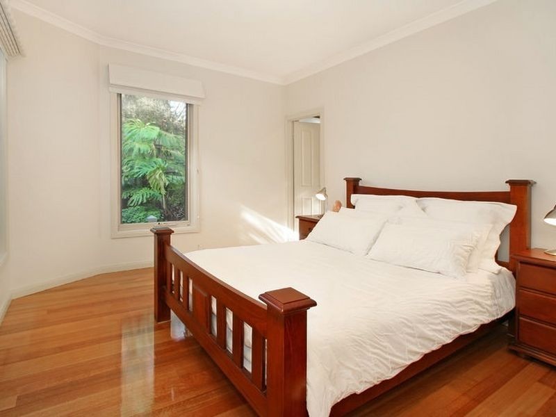 2/4 Amesbury Court, Mount Waverley VIC 3149
