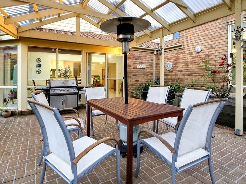 21 Camphor Close, Lysterfield VIC 3156