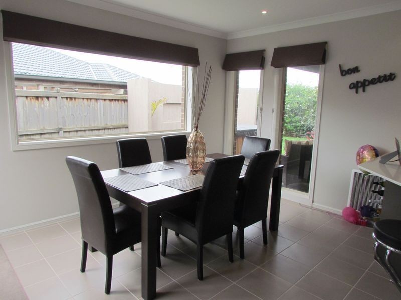 86 Jubilee Drive, Rowville VIC 3178