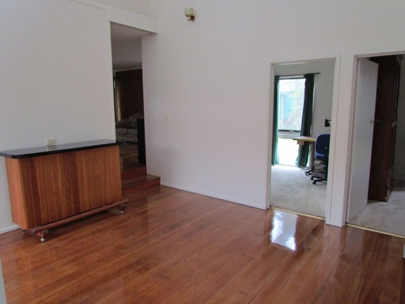 11 Rutland Court, Keysborough VIC 3173