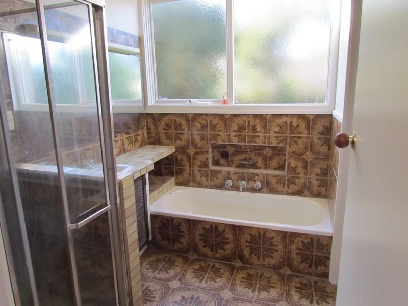 11 Rutland Court, Keysborough VIC 3173